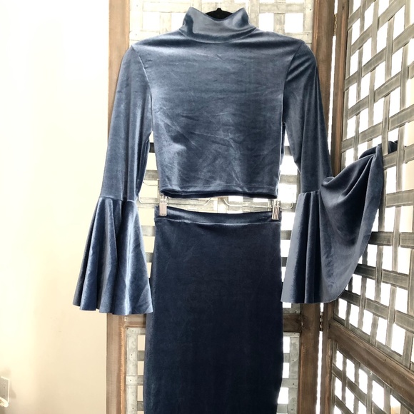 NWT - Stretch Velvet Skirt/Top Set - XS, S, M & L - Picture 4 of 6